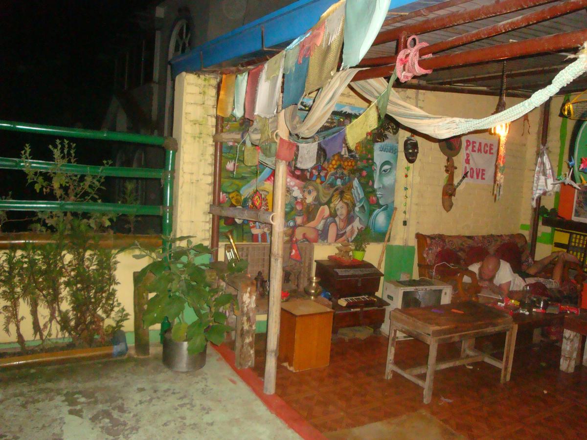 Hostel The Nepali Hive Katmandu Zewnętrze zdjęcie
