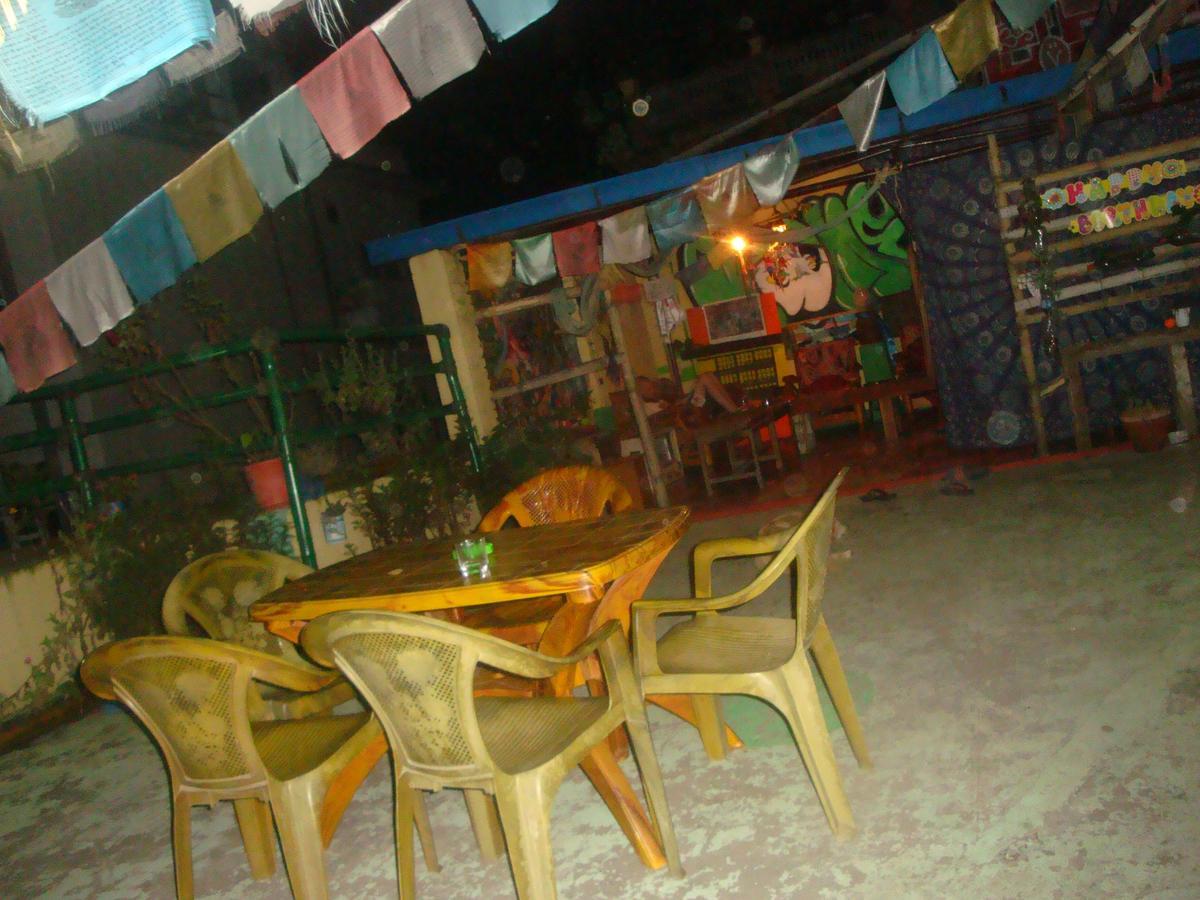 Hostel The Nepali Hive Katmandu Zewnętrze zdjęcie